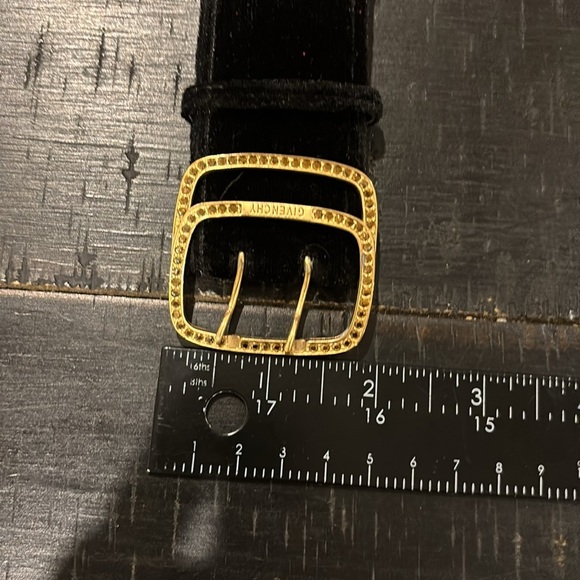 Black Velvet Belt with Gold Rhinestone Buckle Bracelet - Picture 7 of 7